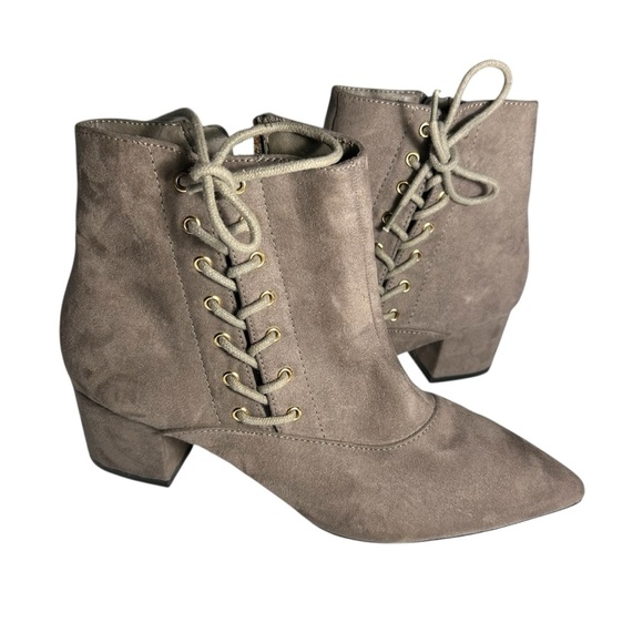 Metaphor Gray Pointed Toe Lace Up Zip Side  Booties Sz 8 - Picture 1 of 12